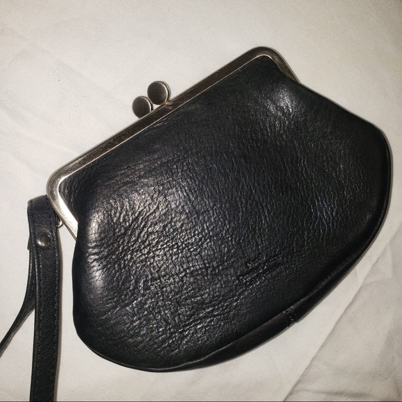 Queen of Hearts Black &White Vintage Wristlet Mini - Picture 4 of 7